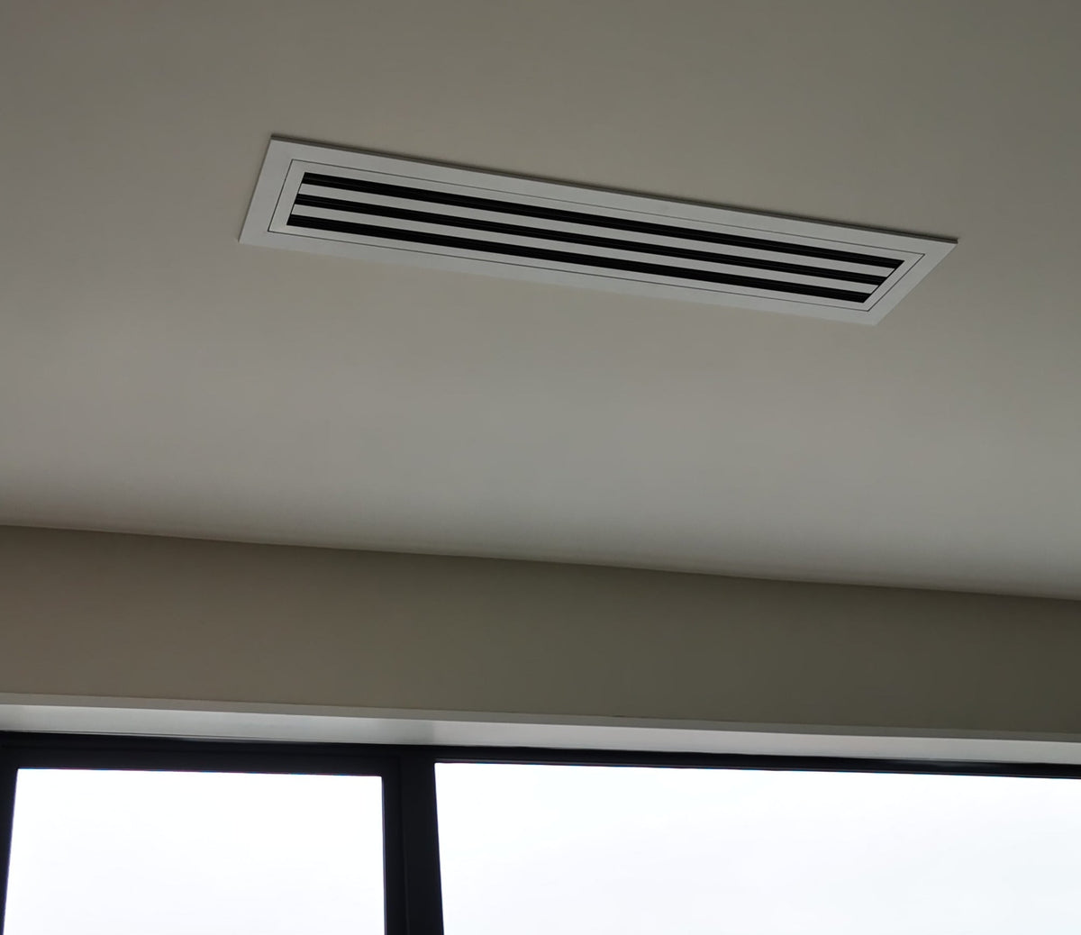 Removable Core Diffuser Linear Diffuser 600mm (3 slot, removable core) – Pacific Heating ...